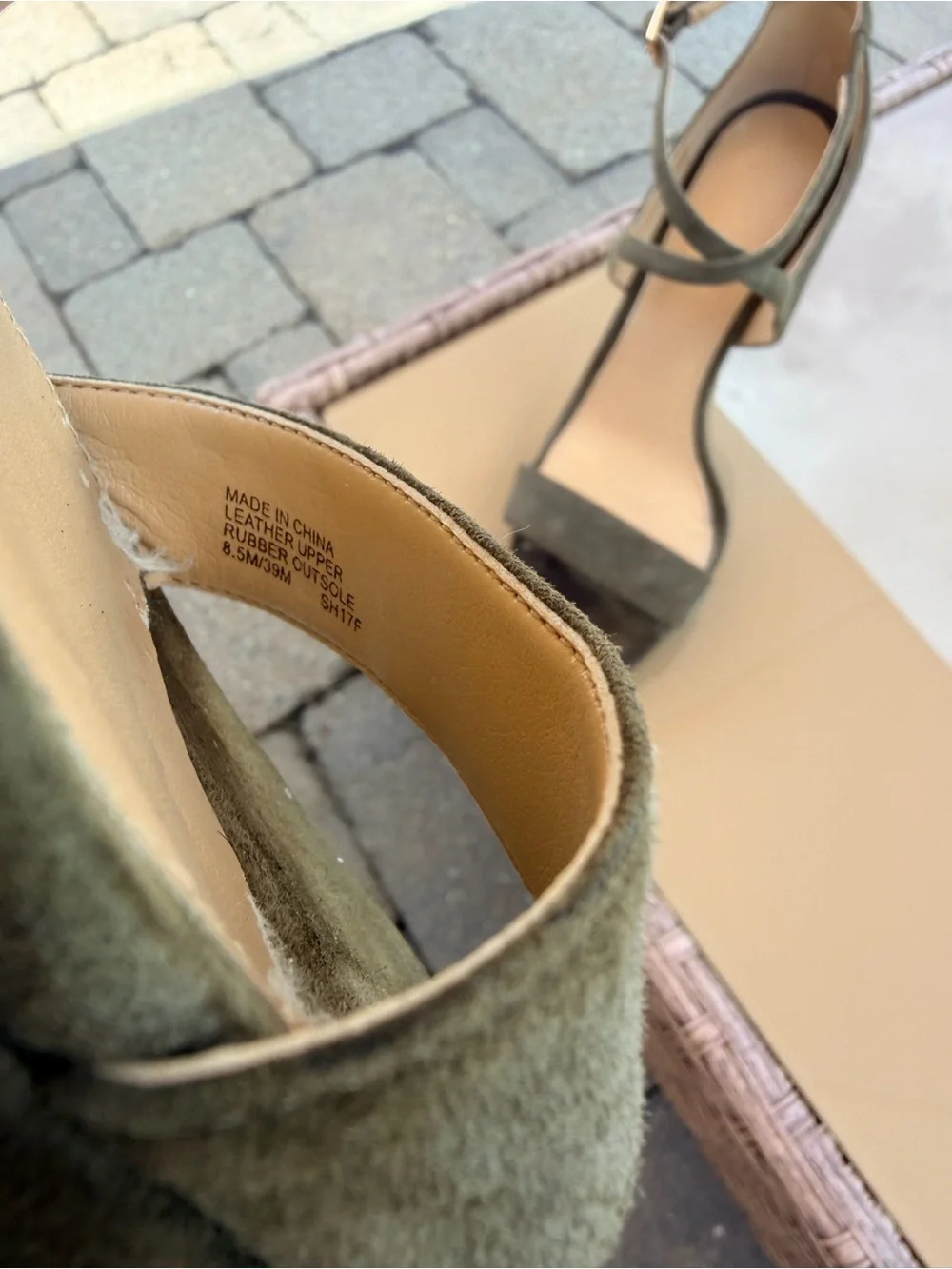 Michael Kors Leather Faryn Sandal Olive 8.5